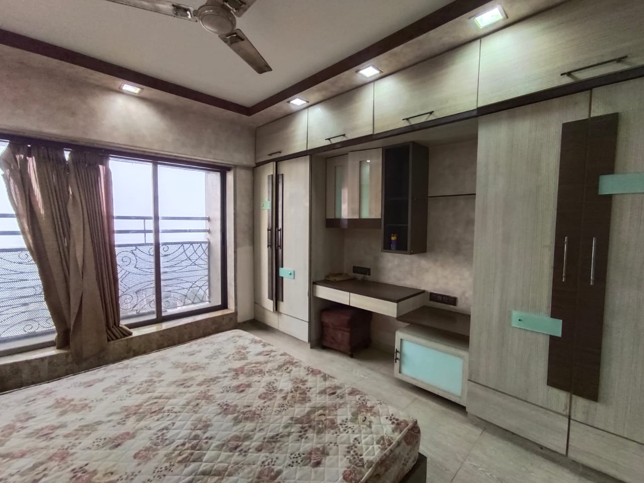 3 BHK Flat on Rent in Prabhadevi - Rameshwaram
